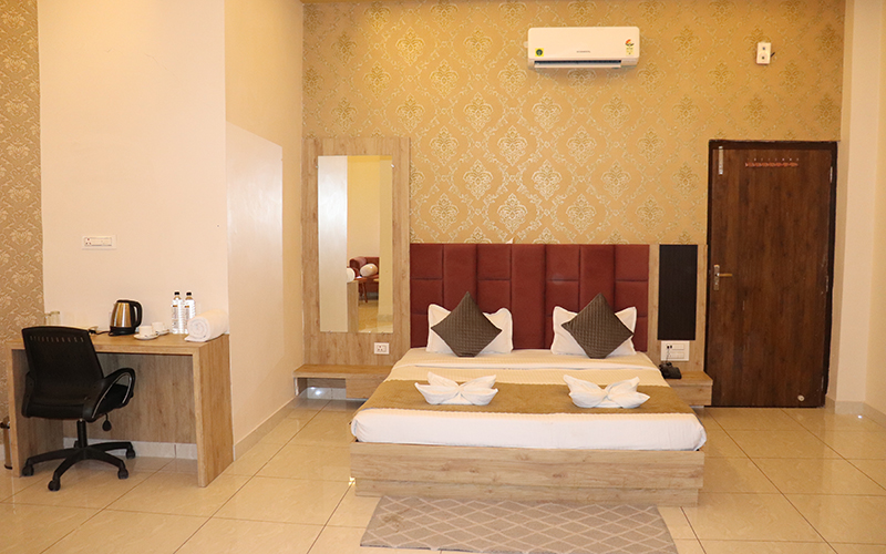 gallery Photos